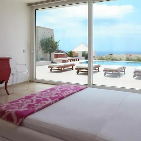 Glass House Ultra Luex Tatil *