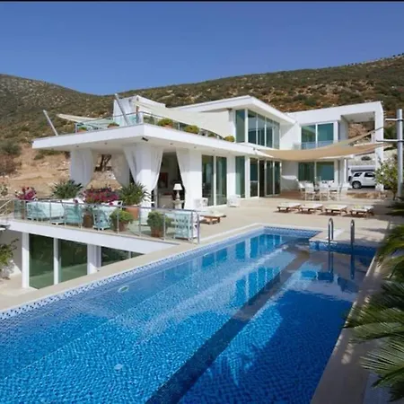 Glass House Ultra Luex Tatil Villa
